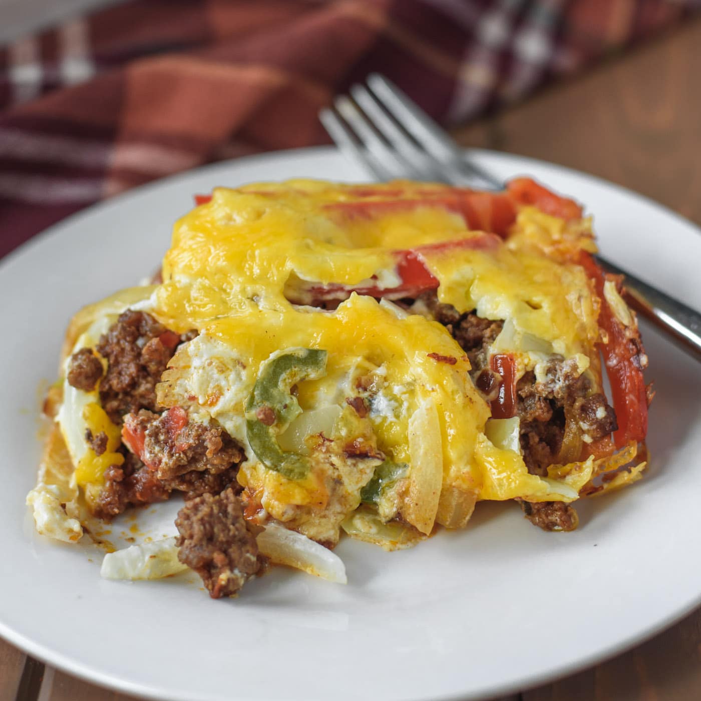 Cheesy Ground Beef and Bell Pepper Casserole